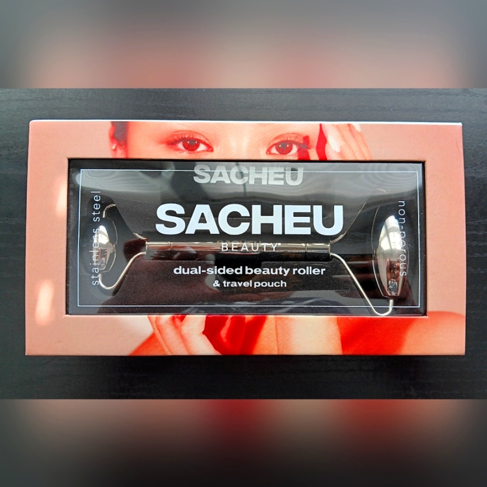 SACHEU Dual Sided Beauty Roller and Travel Pouch